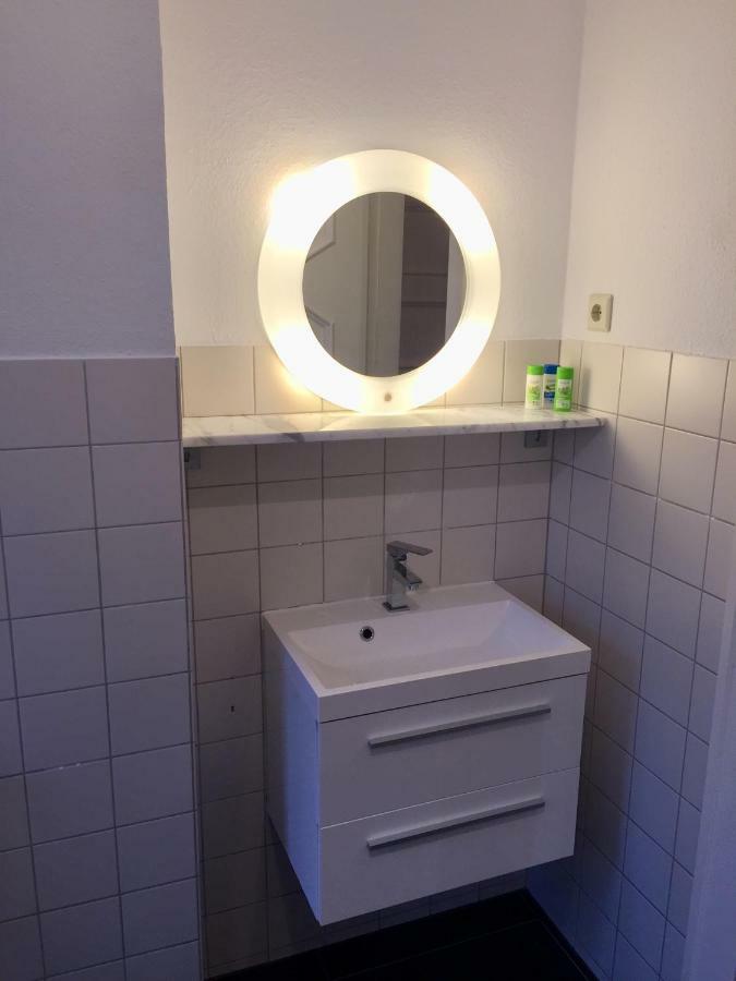 Trash De Luxe Apartment Schleswig Exterior photo